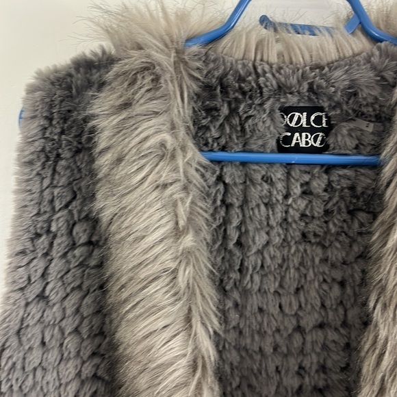 Dolce Cabo Faux Rabbit & Racoon Fur Grey Open Vest - Picture 3 of 6